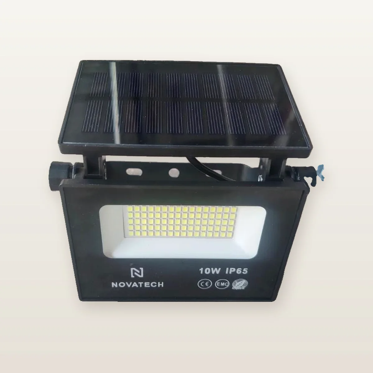 Novatech 10W solar LED flood light with solar panel